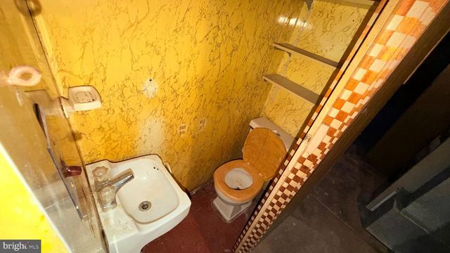 6016 REACH ST, Philadelphia, PA 19111