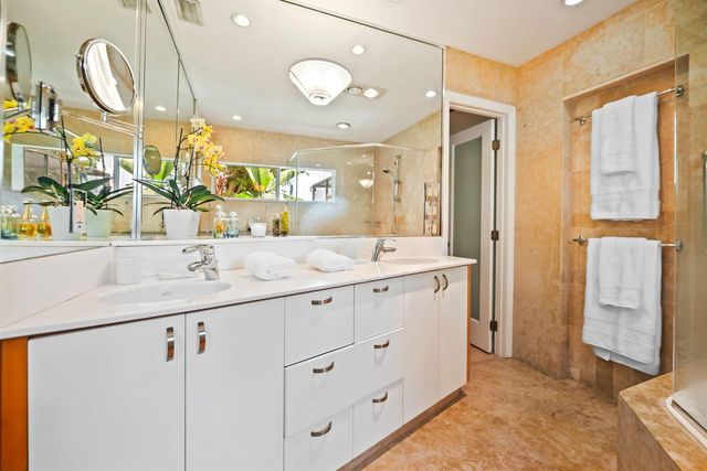 16731 Harbor Court, Weston, FL 33326