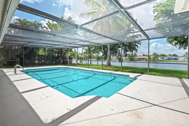 16731 Harbor Court, Weston, FL 33326