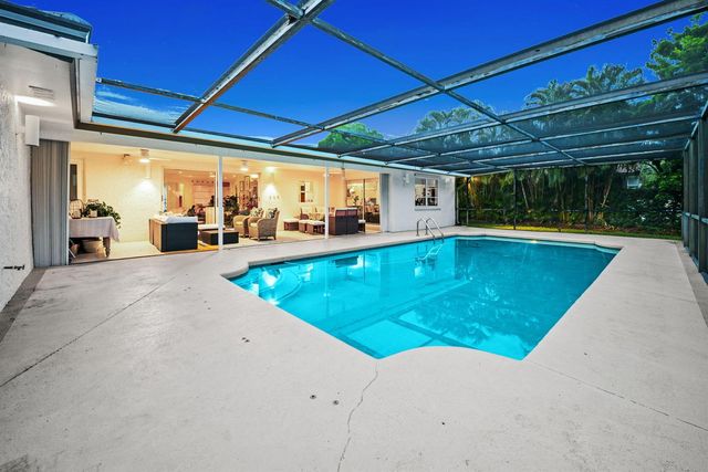 16731 Harbor Court, Weston, FL 33326