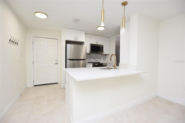 141 FERNERY ROAD C-6, Lakeland, FL 33809