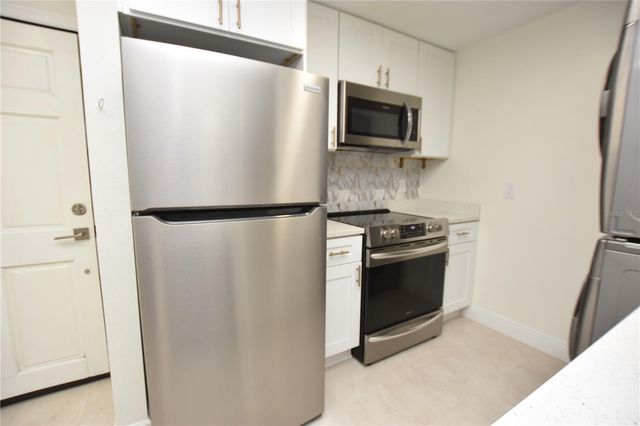 141 FERNERY ROAD C-6, Lakeland, FL 33809