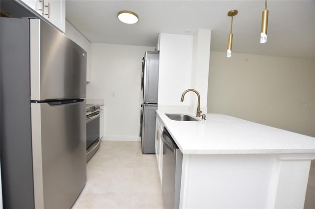 141 FERNERY ROAD C-6, Lakeland, FL 33809