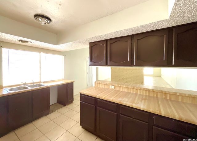 6918 Stockport, San Antonio, TX 78239