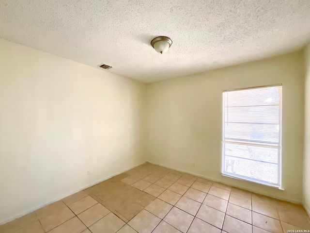 6918 Stockport, San Antonio, TX 78239