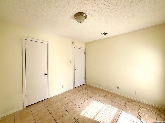 6918 Stockport, San Antonio, TX 78239