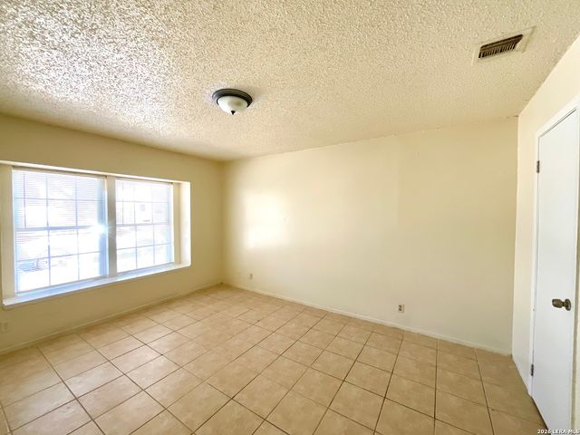 6918 Stockport, San Antonio, TX 78239