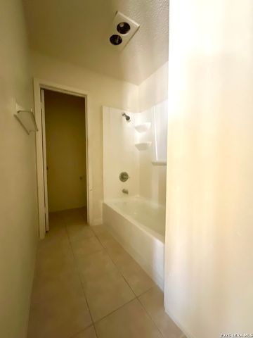 6918 Stockport, San Antonio, TX 78239