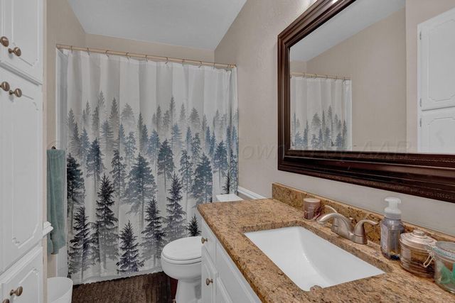 8 AZTEC Drive, Canyon, TX 79015