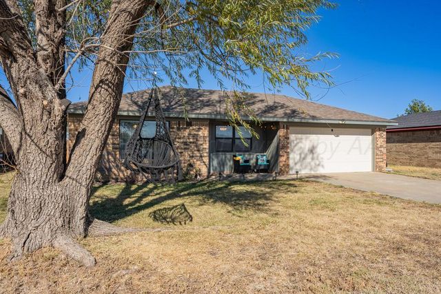 8 AZTEC Drive, Canyon, TX 79015