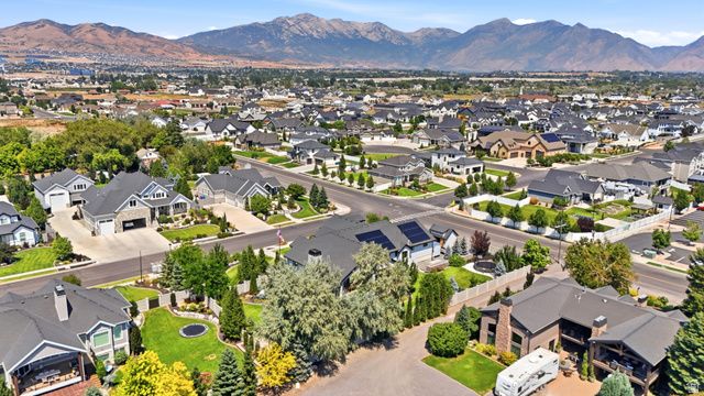 1733 W TIMP MEADOWS DR, Lehi, UT 84043