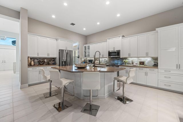 12882 Granite Mountain Pass, Boynton Beach, FL 33437