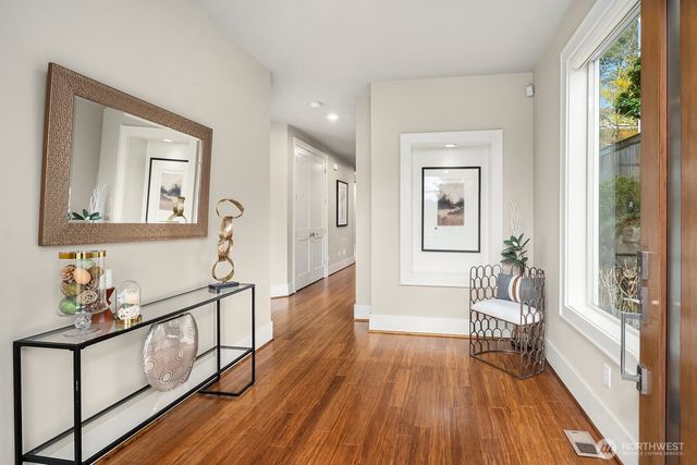 11234 NE 87th Street, Kirkland, WA 98033