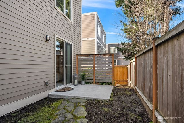 11234 NE 87th Street, Kirkland, WA 98033