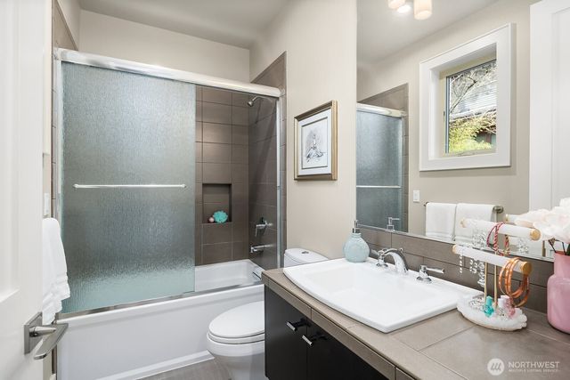 11234 NE 87th Street, Kirkland, WA 98033