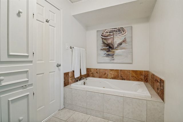 6741 Regalbluff Drive, Dallas, TX 75248