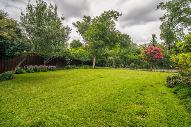 6741 Regalbluff Drive, Dallas, TX 75248