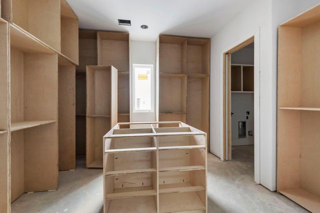 202 Blackberry Lane, Washington, TX 77880