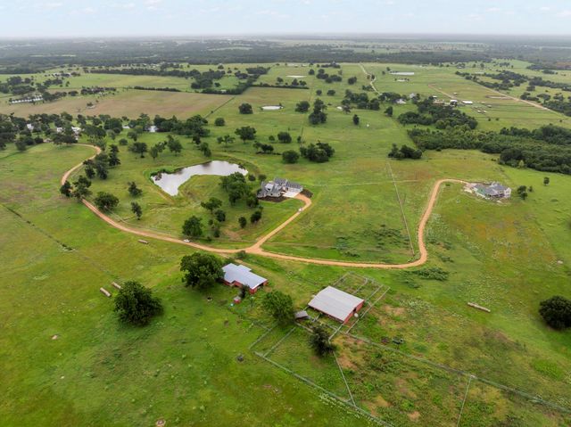 202 Blackberry Lane, Washington, TX 77880