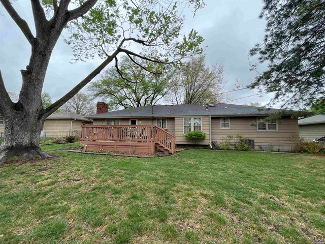 5509 SW 24th ST, Topeka, KS 66614