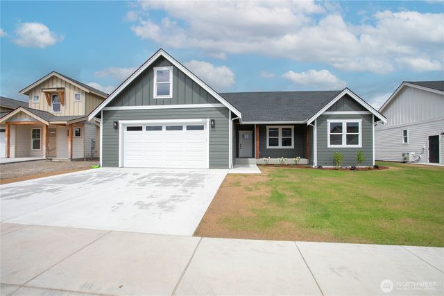 320 W 3rd Street, Everson, WA 98247