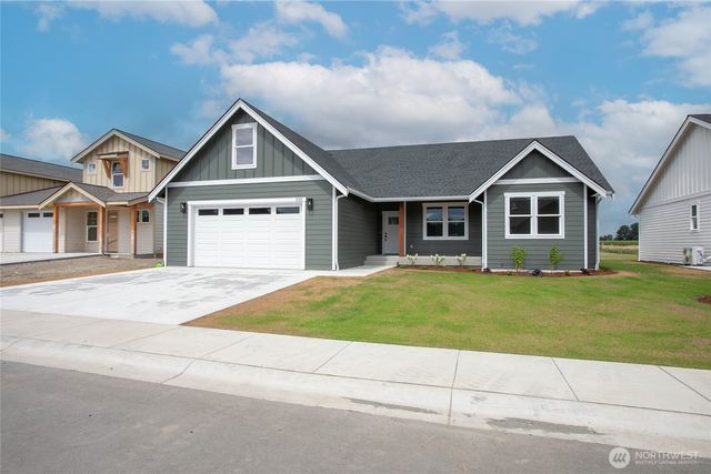 320 W 3rd Street, Everson, WA 98247