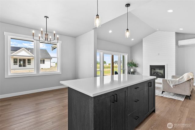 320 W 3rd Street, Everson, WA 98247
