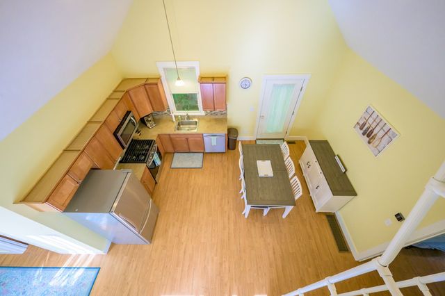 37 Fox Run 37, Westford, MA 01886