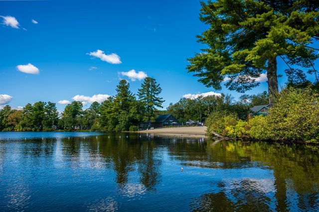 37 Fox Run 37, Westford, MA 01886