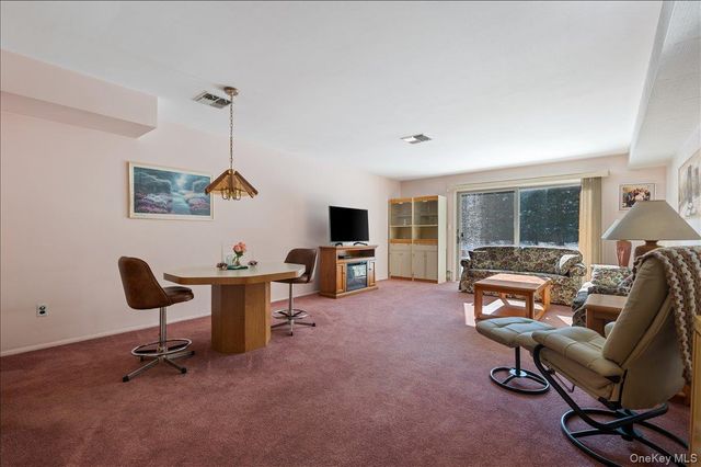 2355 Pershing Boulevard 607, Baldwin, NY 11510