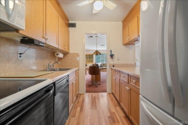 2355 Pershing Boulevard 607, Baldwin, NY 11510