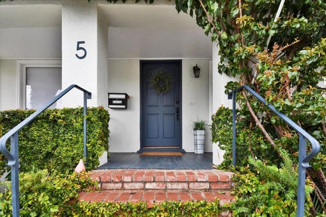 5 McKillop Court, Santa Clara, CA 95050