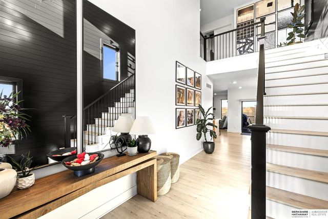 19002 Acorn Drive, Gretna, NE 68028