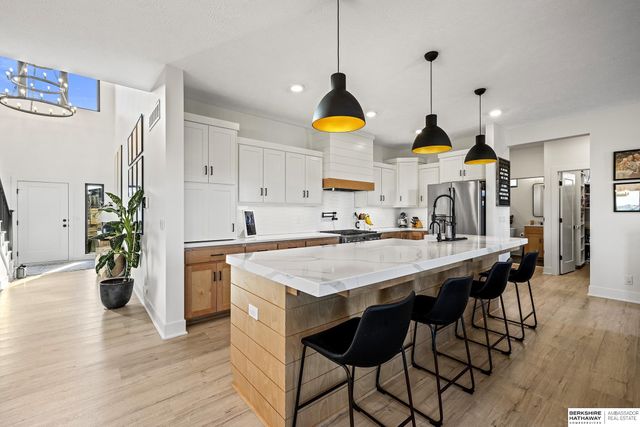 19002 Acorn Drive, Gretna, NE 68028