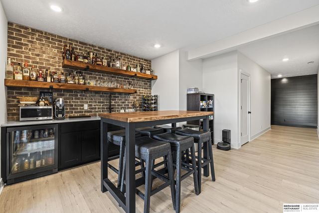 19002 Acorn Drive, Gretna, NE 68028