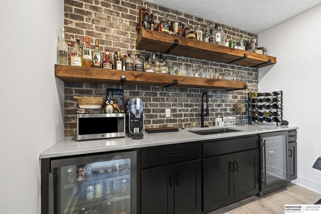 19002 Acorn Drive, Gretna, NE 68028