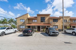 2775 W 62nd St 206, Hialeah, FL 33016
