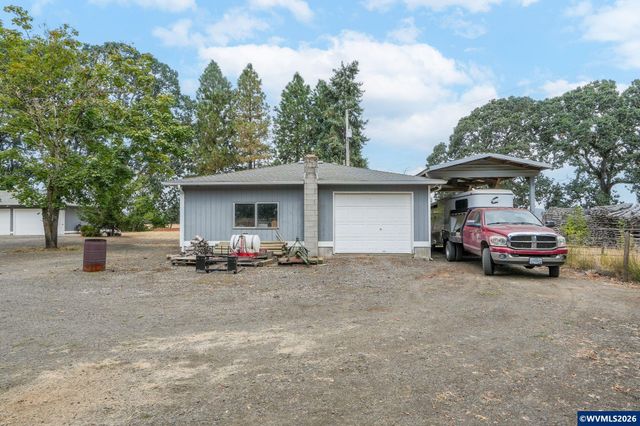 1780 Clover Ridge Rd NE, Albany, OR 97322