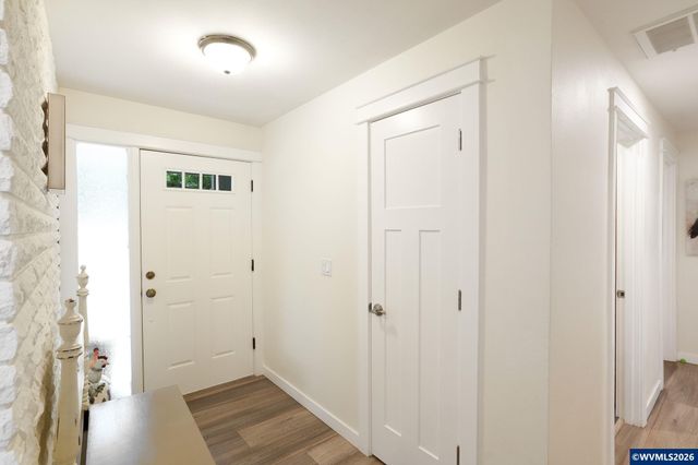 1780 Clover Ridge Rd NE, Albany, OR 97322