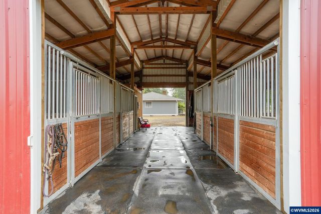 1780 Clover Ridge Rd NE, Albany, OR 97322