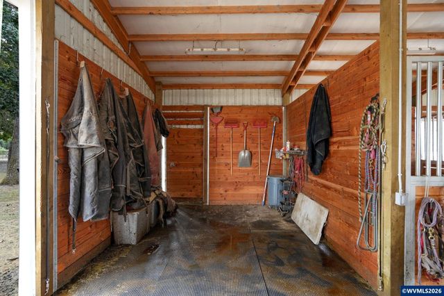 1780 Clover Ridge Rd NE, Albany, OR 97322