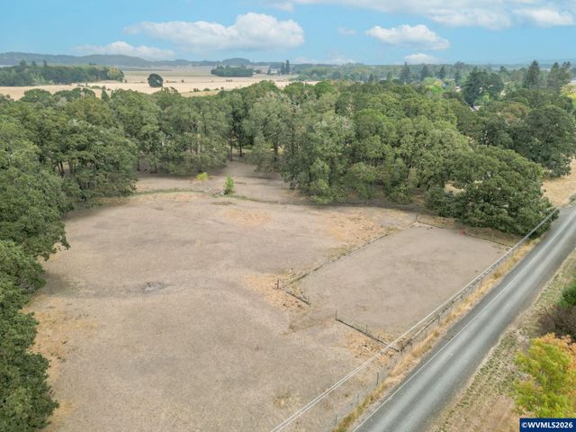 1780 Clover Ridge Rd NE, Albany, OR 97322
