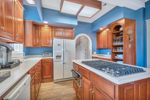 908 W Main St, Franklin, TN 37064