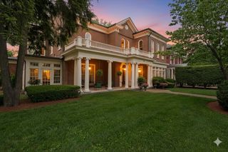 908 W Main St, Franklin, TN 37064