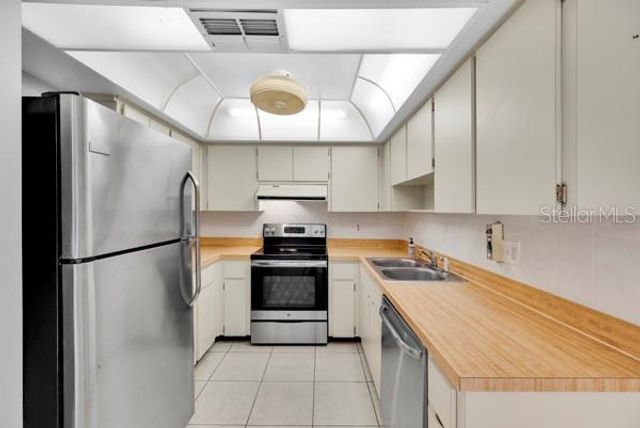 2291 SHELLY DRIVE D, Palm Harbor, FL 34684