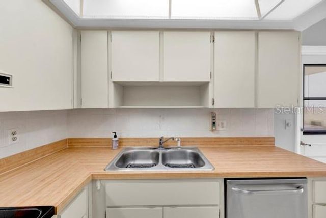 2291 SHELLY DRIVE D, Palm Harbor, FL 34684