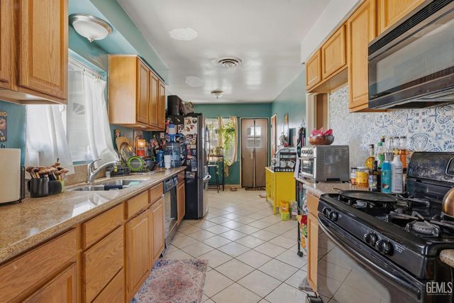2807 San Pablo Avenue, Bakersfield, CA 93306