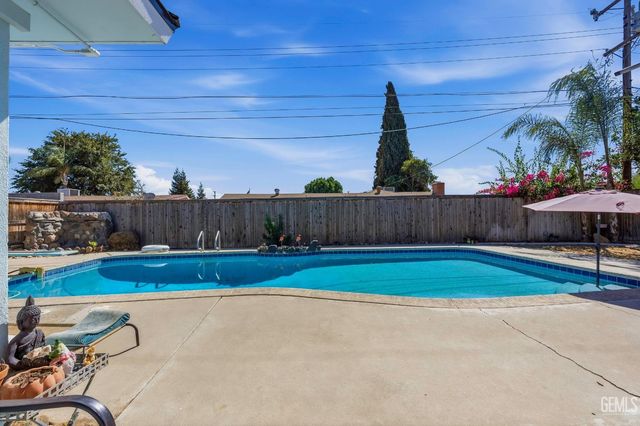 2807 San Pablo Avenue, Bakersfield, CA 93306