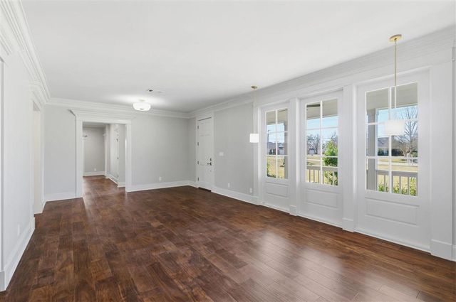 3811 Lake Street, Lake Charles, LA 70605