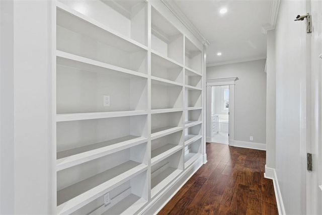 3811 Lake Street, Lake Charles, LA 70605